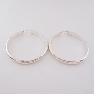 DYADEMA Sterling Silvr Hoop Earrings